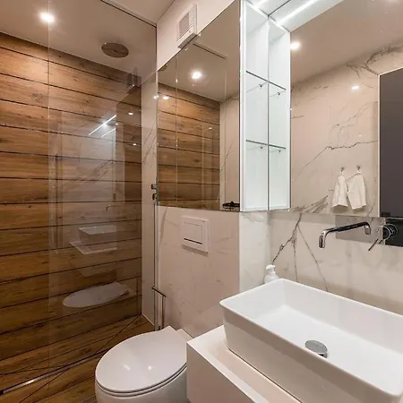 Sauna&jacuzzi Apartment