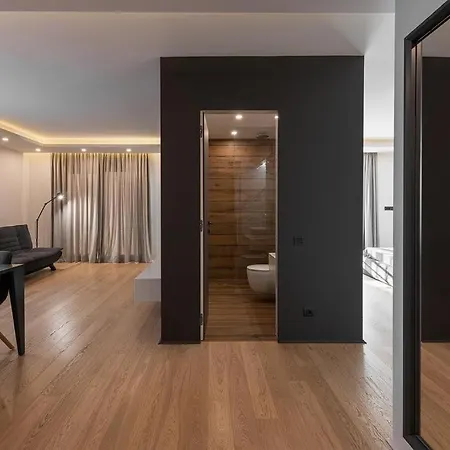 Sauna&jacuzzi Apartment *